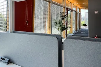 Coworking-Bereich im Rivvers Coworking Space Rüsselsheim