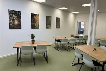 Meetingraum in Blockanordnung im Coworking Space Rivvers Schmitten